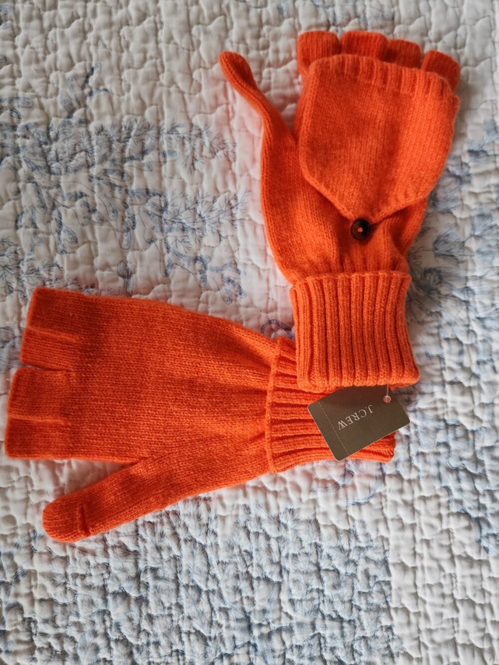 NWT Cozy & Convenient: J.Crew Orange Knit Mitten Gloves (One Size)